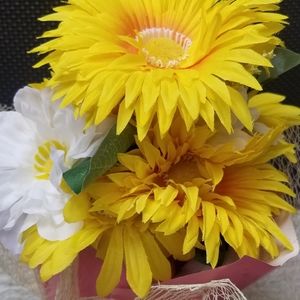 Sun flower arrangement